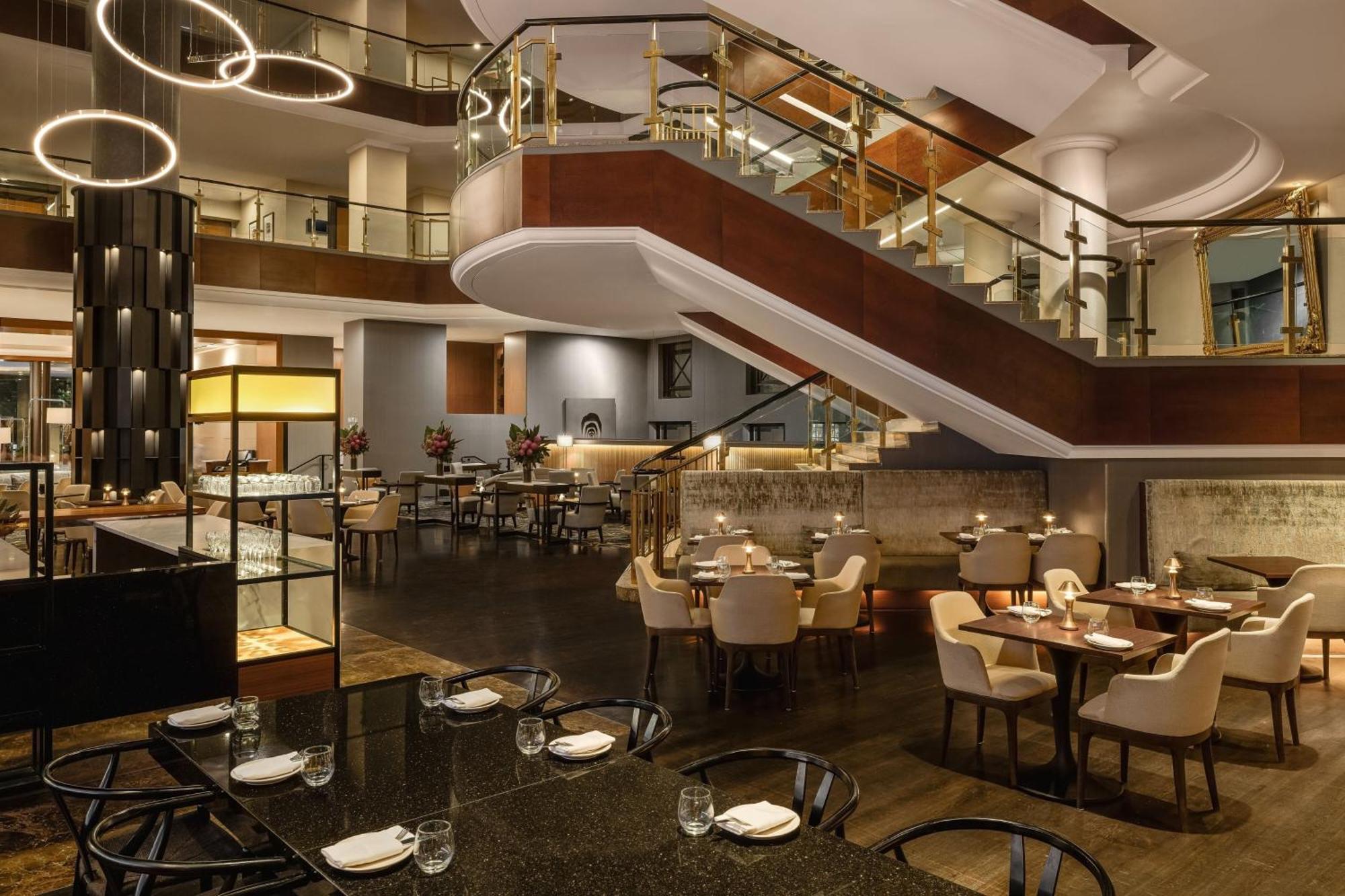 Sydney Harbour Marriott Hotel At Circular Quay Dış mekan fotoğraf The interior of the restaurant