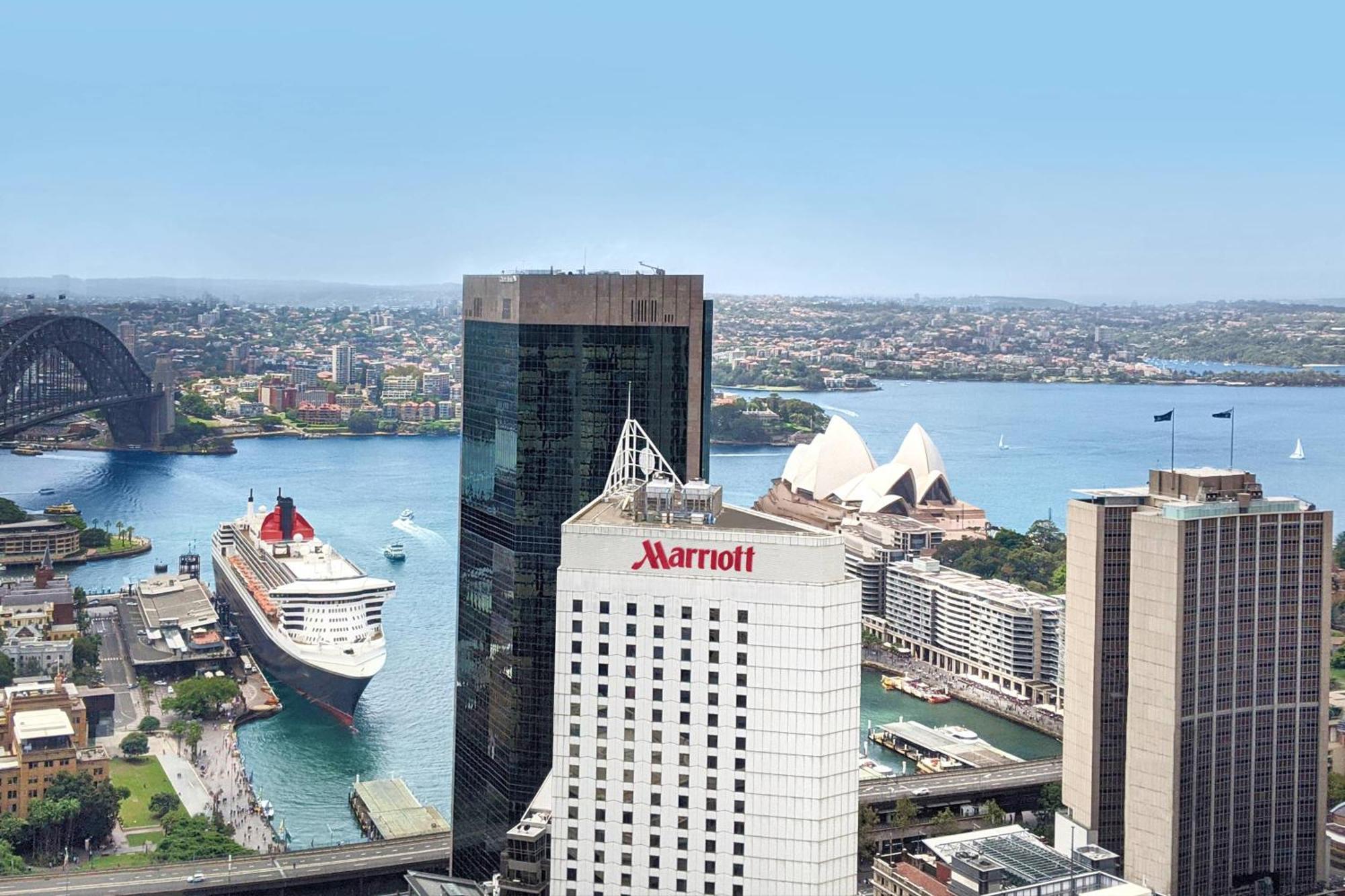 Sydney Harbour Marriott Hotel At Circular Quay Dış mekan fotoğraf The hotel in 2012